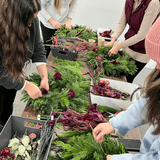 A Christmas Carol Wreath Workshop (Nov 26 & 30)