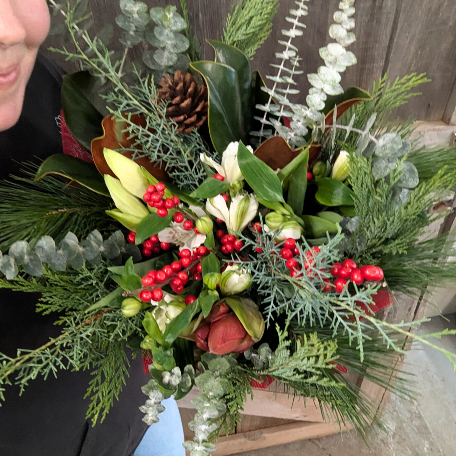 [Pre-Order] Holiday Signature Bouquet