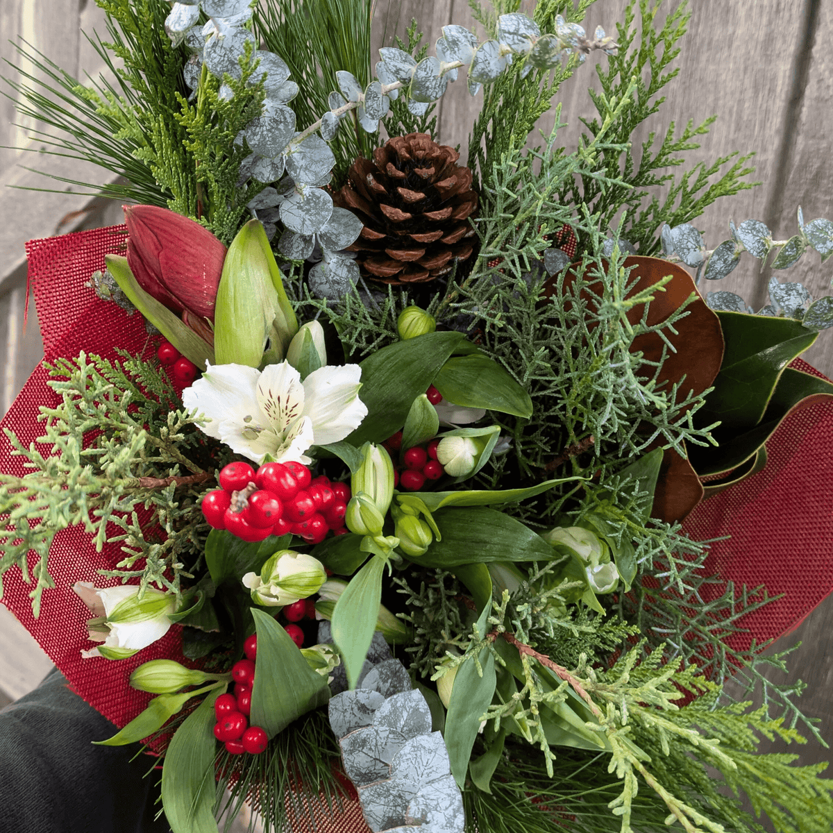 [Pre-Order] Holiday Signature Bouquet