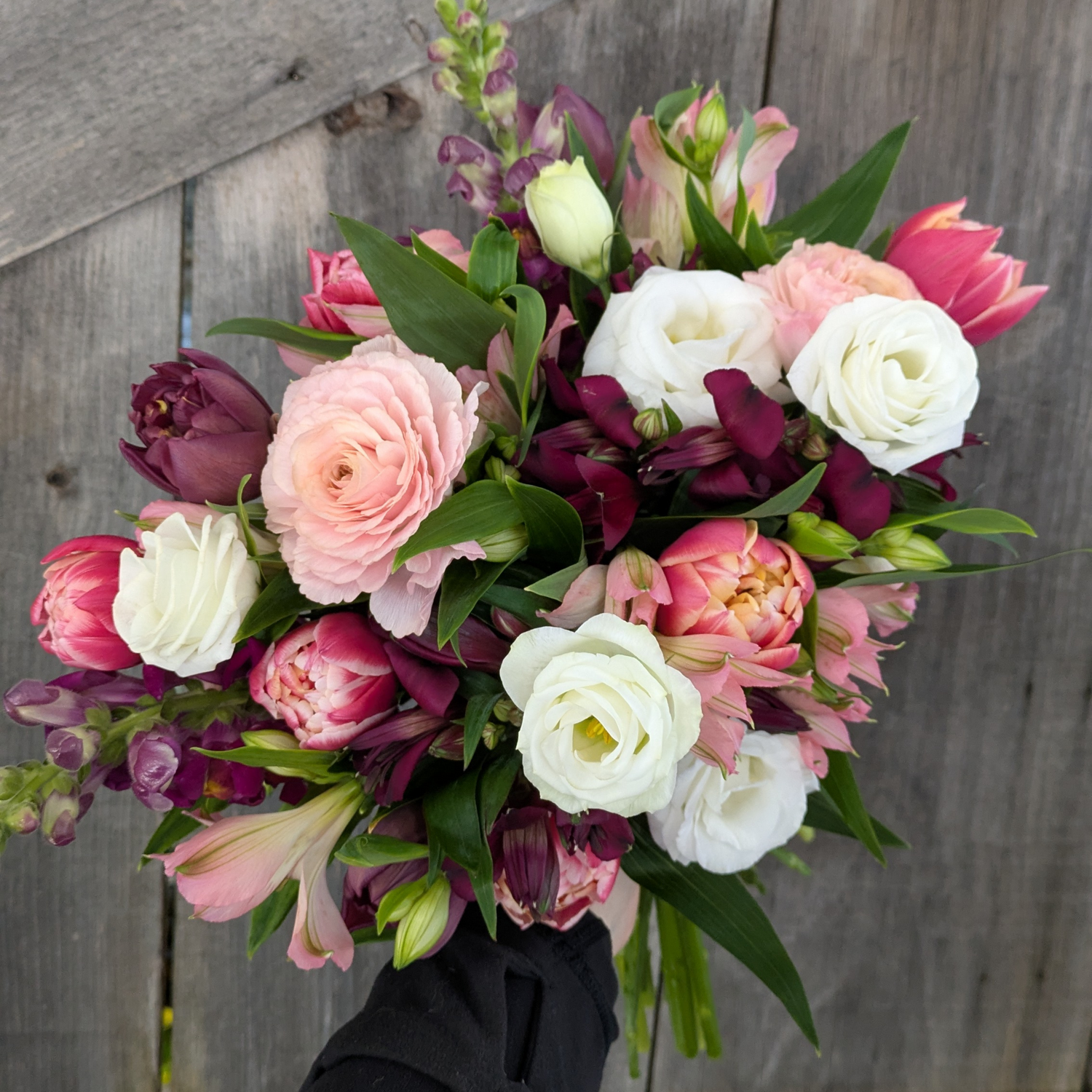 Signature Hand-tied Bouquet