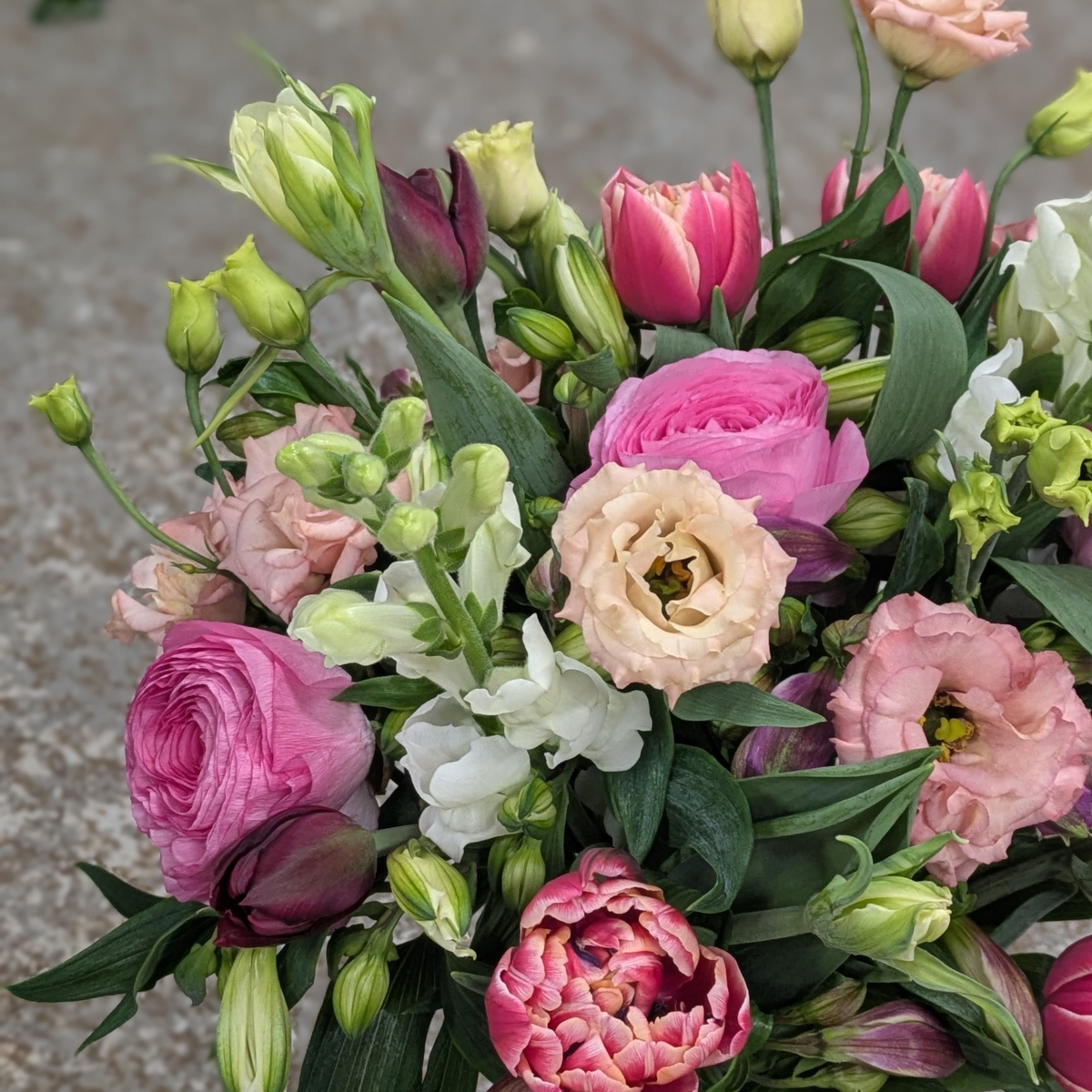 Signature Garden-Style Arrangement